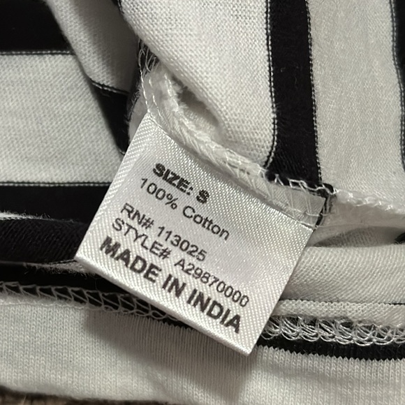 Love Peace & Lazy Days Striped Long Sleeve Tee-M-Semi Cropped-Cotton-White/Black - Picture 12 of 13